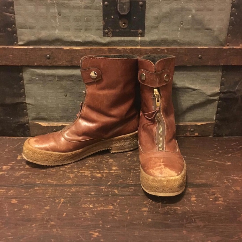 Vintage Sherpa Lined Winter Boots